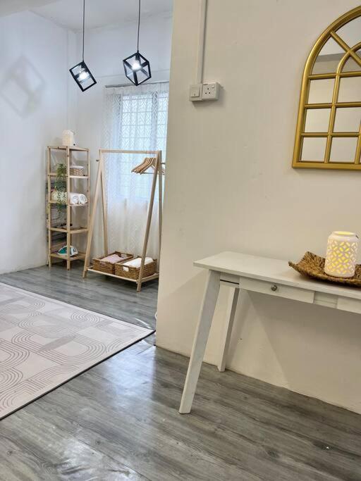 Roemah Lily Studio Tanah Rata Eksteriør billede