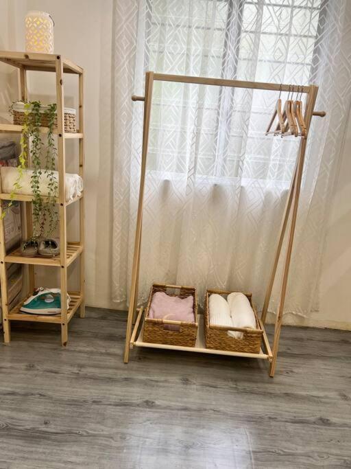 Roemah Lily Studio Tanah Rata Eksteriør billede